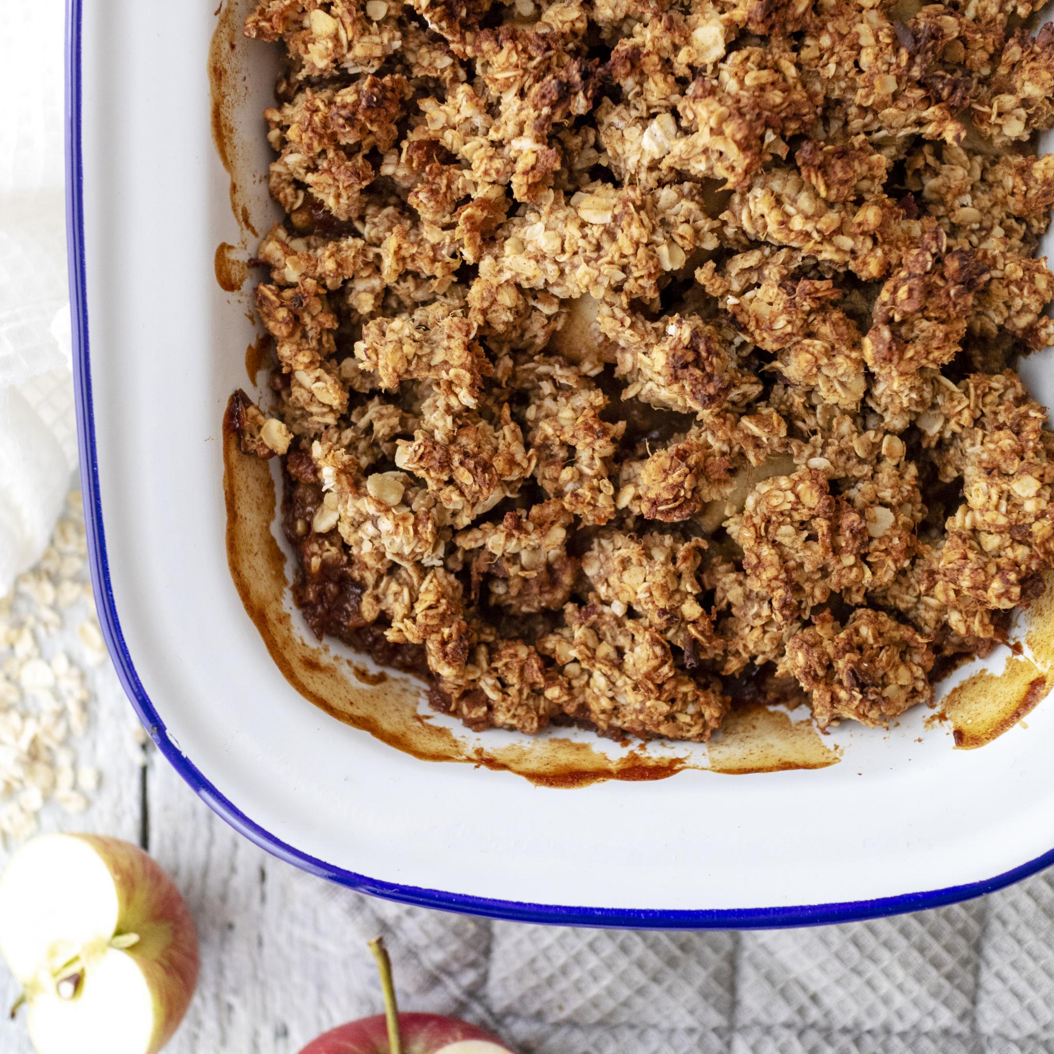 vegan breakfast crumble in an oven dish