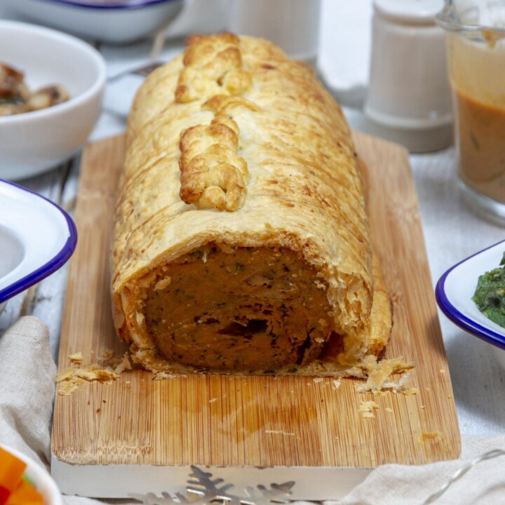 Festive Vegan Seitan Wellington Recipe Romy London