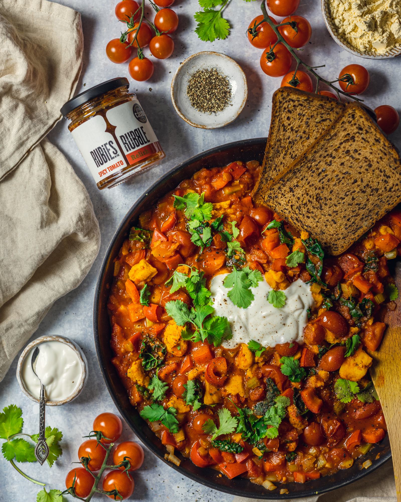 Easy Vegan Shakshuka (No Tofu)