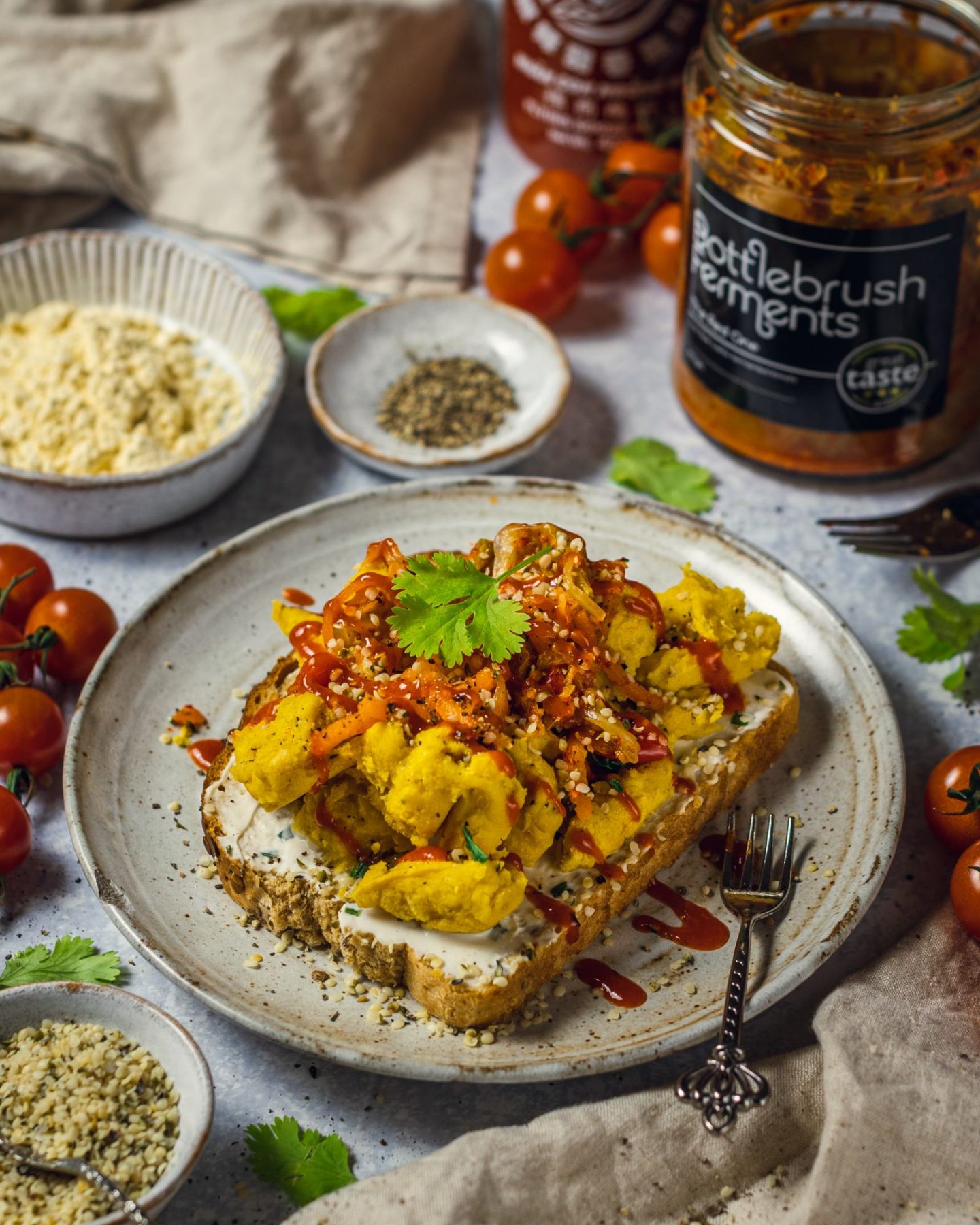 Vegan Scrambled Eggs Recipe (No Tofu) - Romy London