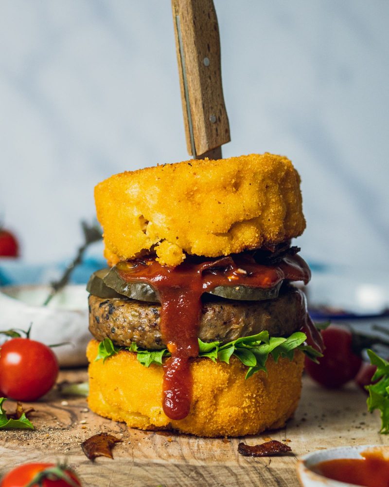 Vegan Mac and Cheese Burger Recipe Romy London UK