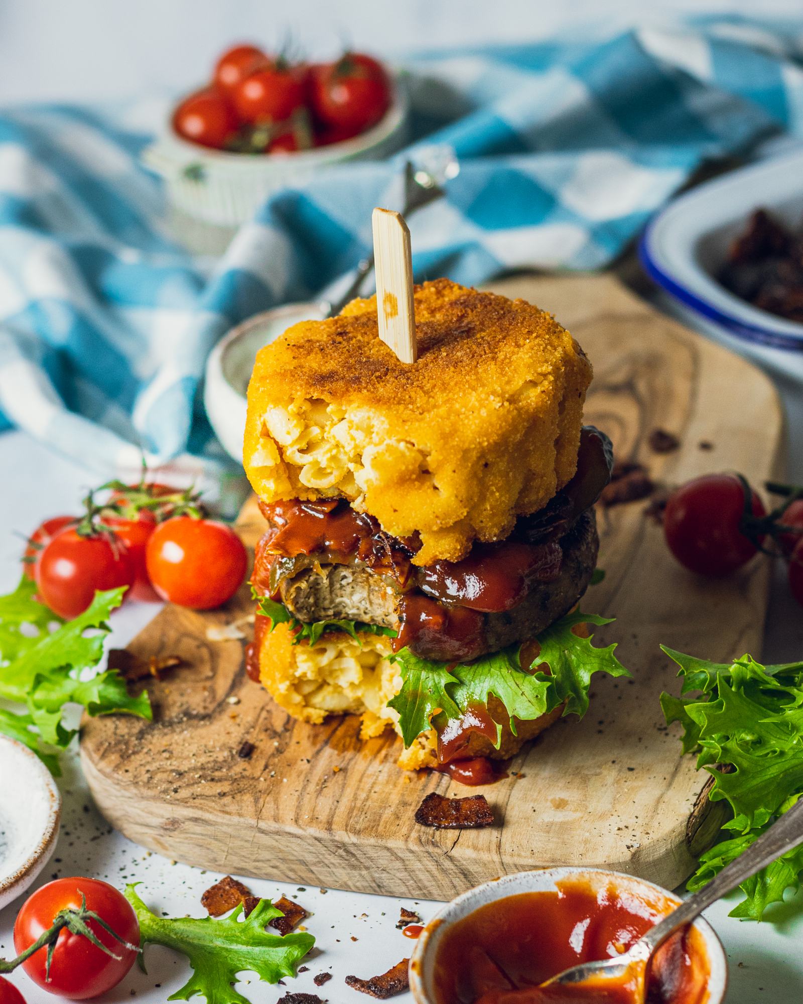 Vegan Mac and Cheese Burger Recipe Romy London