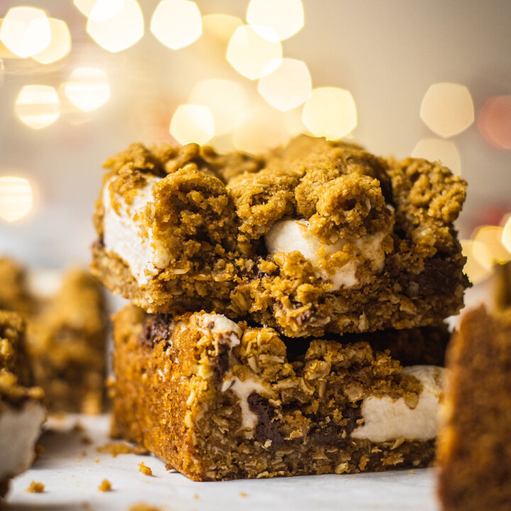Baked Oatmeal Marshmallow Bars (Vegan) Romy London UK