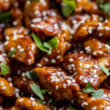 close up of vegan chicken shreads with a buffalo sauce 2