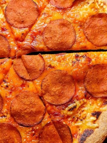 vegan pepperoni pizza at pizza hut