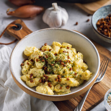 gnocchi carbonara in a bowl