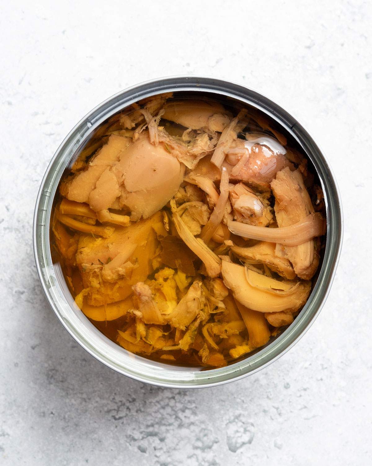 Jackfruit confit in a tin.