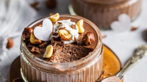 Vegan-Chocolate-Mousse_THUMB-