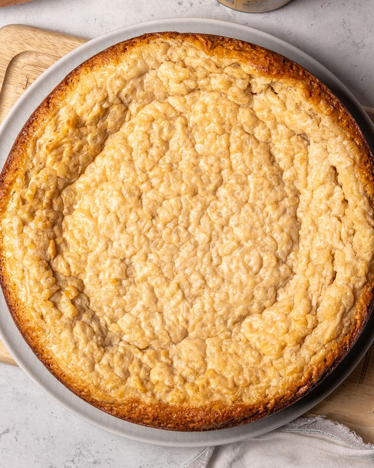 Freshly baked vegan Reisfladen up close.